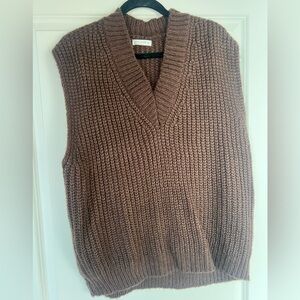 Women’s oversized Brown Sweater Vest
